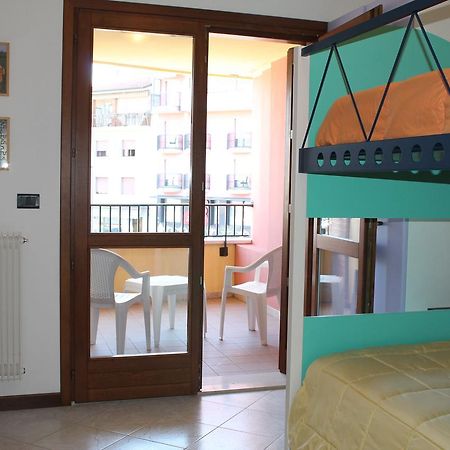 Isola Del Sole Apartment Grado Exterior photo