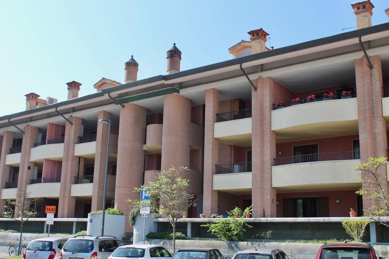 Isola Del Sole Apartment Grado Exterior photo