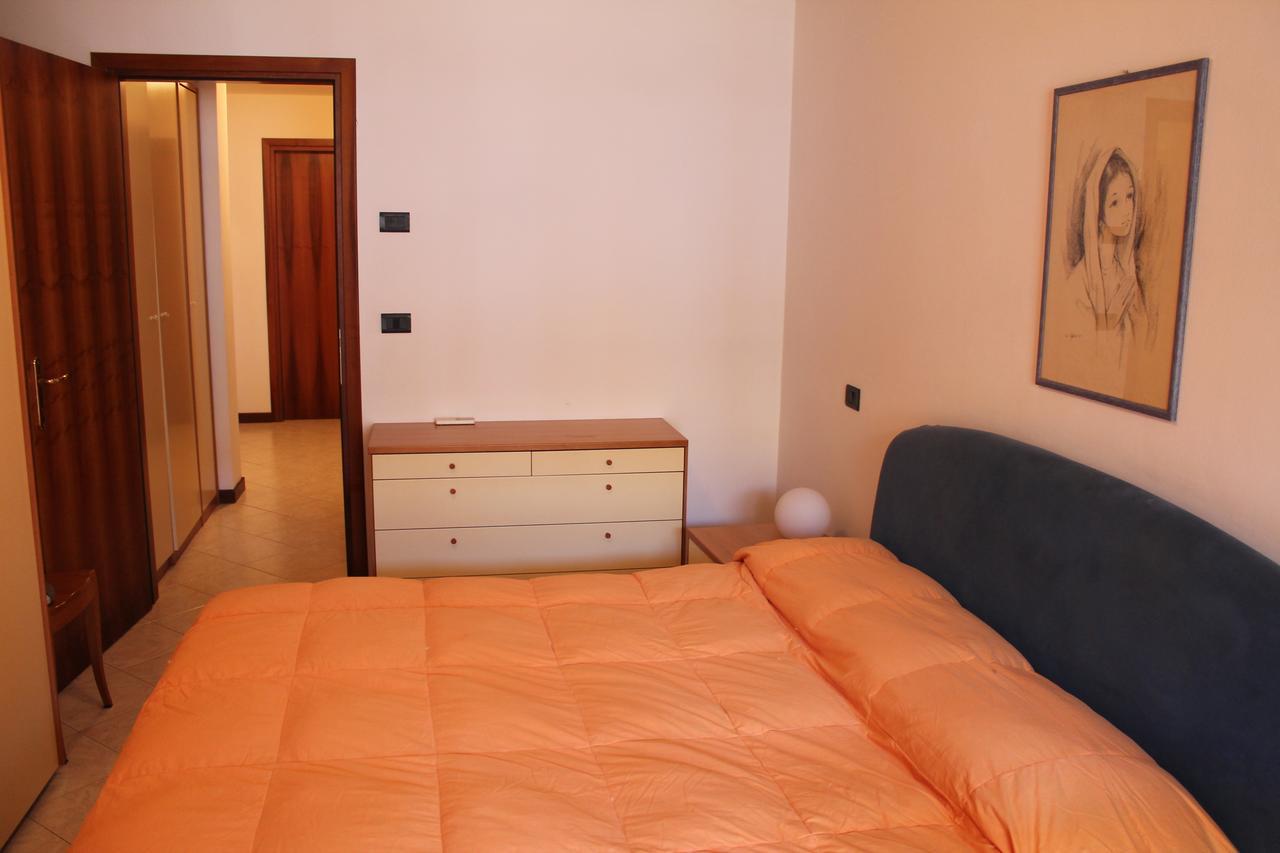 Isola Del Sole Apartment Grado Exterior photo